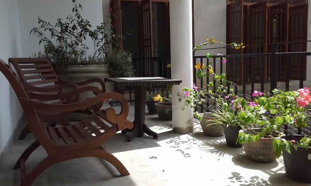 Srimali'S Residence Unawatuna Exterior photo